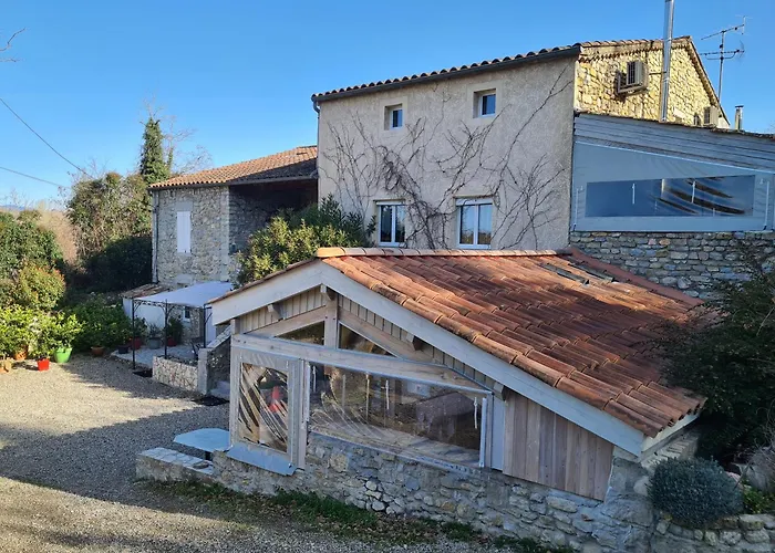 Le Mas De La Colombe